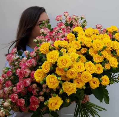 Роза кустовая