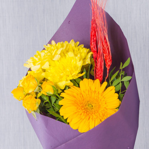 Изюминка оригинальная Букет-комплимент с герберой и сухоцветами арт. 38174.